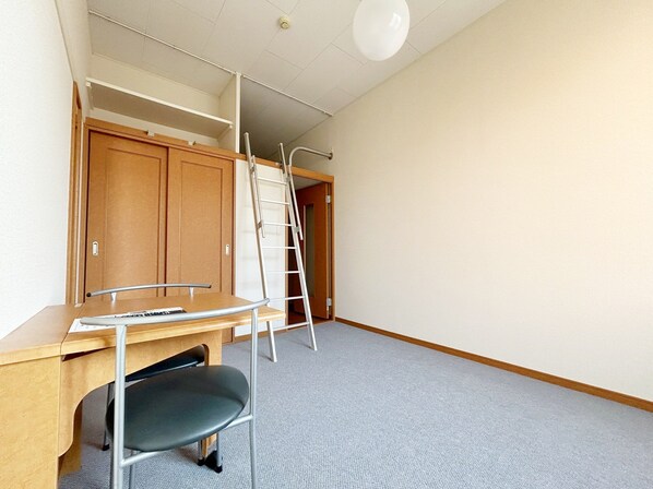 レオパレス富士コーポの物件内観写真